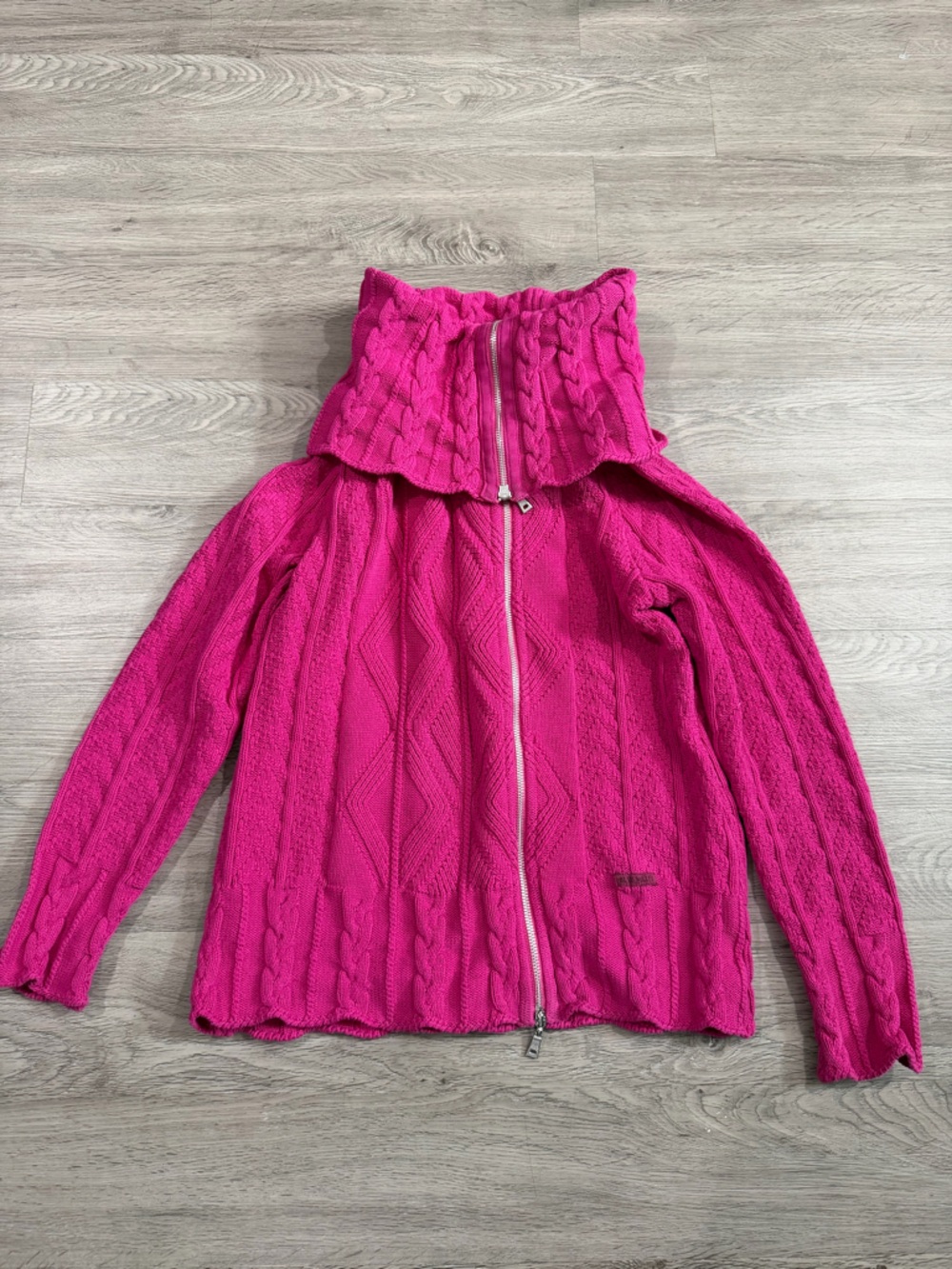 Blue Willi’s Pink Cowl Neck Turtle‎ Nexl Full Zip Knit Crochet Sweater